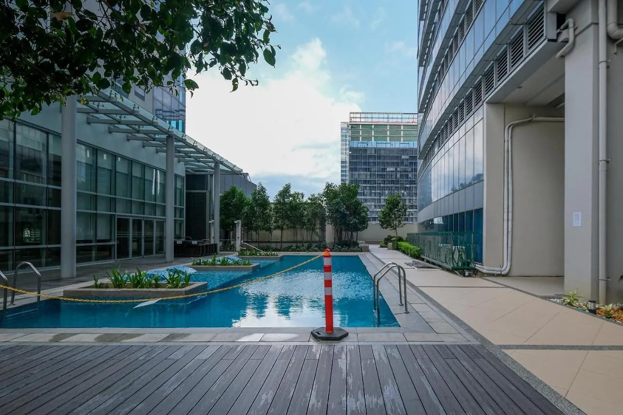 1Br Suite In Uptown Bgc Manila 0*,  Philippines